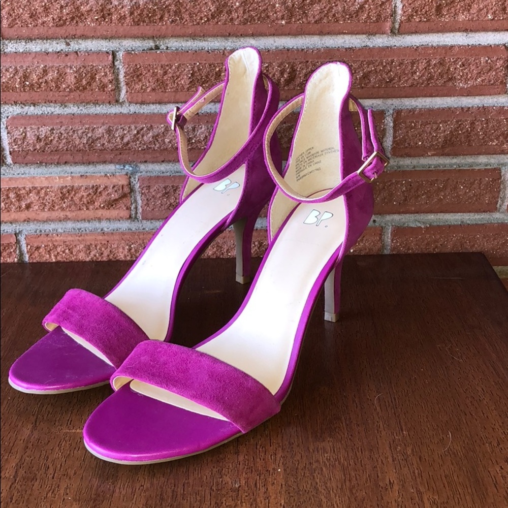 BP fuchsia suede heels